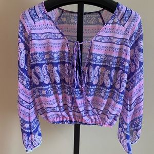 Sheer bell sleeve top with cute paisley print